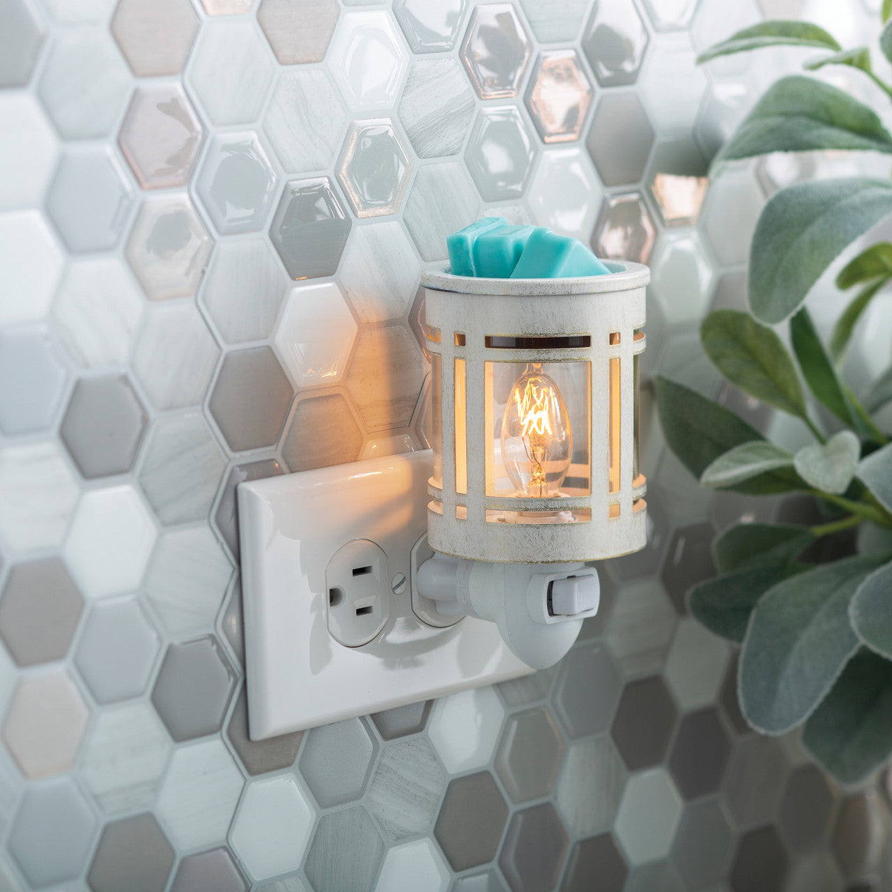 Mission Metal Pluggable Fragrance Warmer